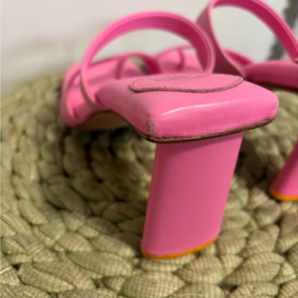 ONCEPT Monaco Prism Pink Leather Toe Loop Stappy Heel Sandals Size 8